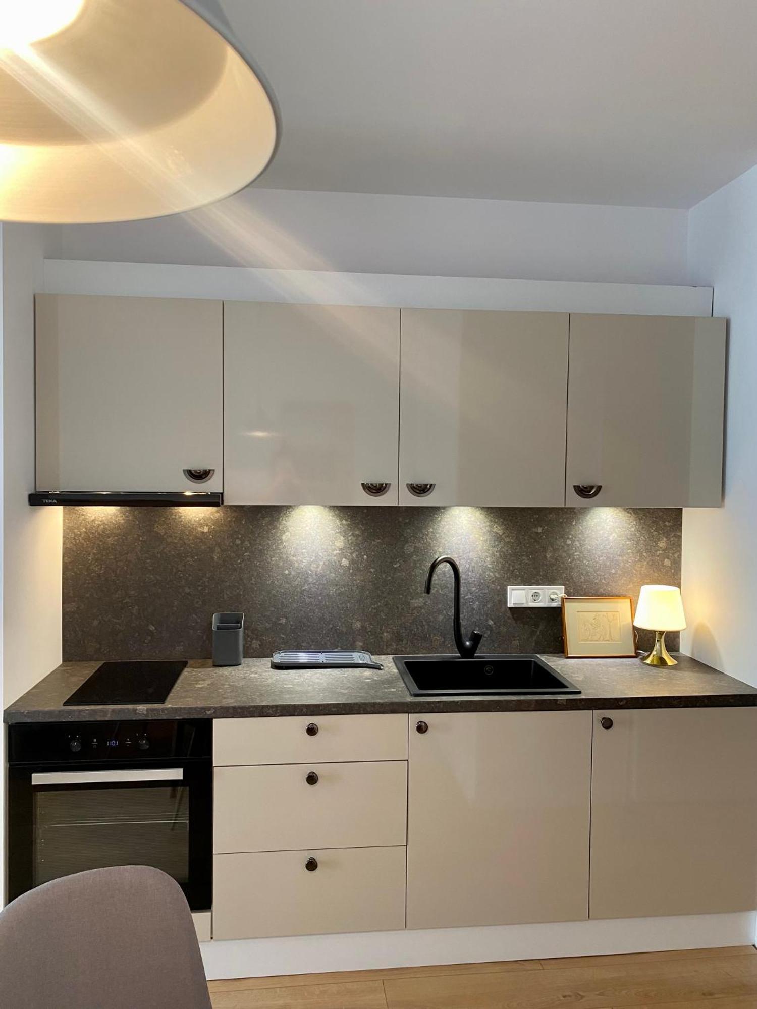 Mycampus Unwe Studentski Mountain Views Modern Kitchen Equipment Sófia Exterior foto