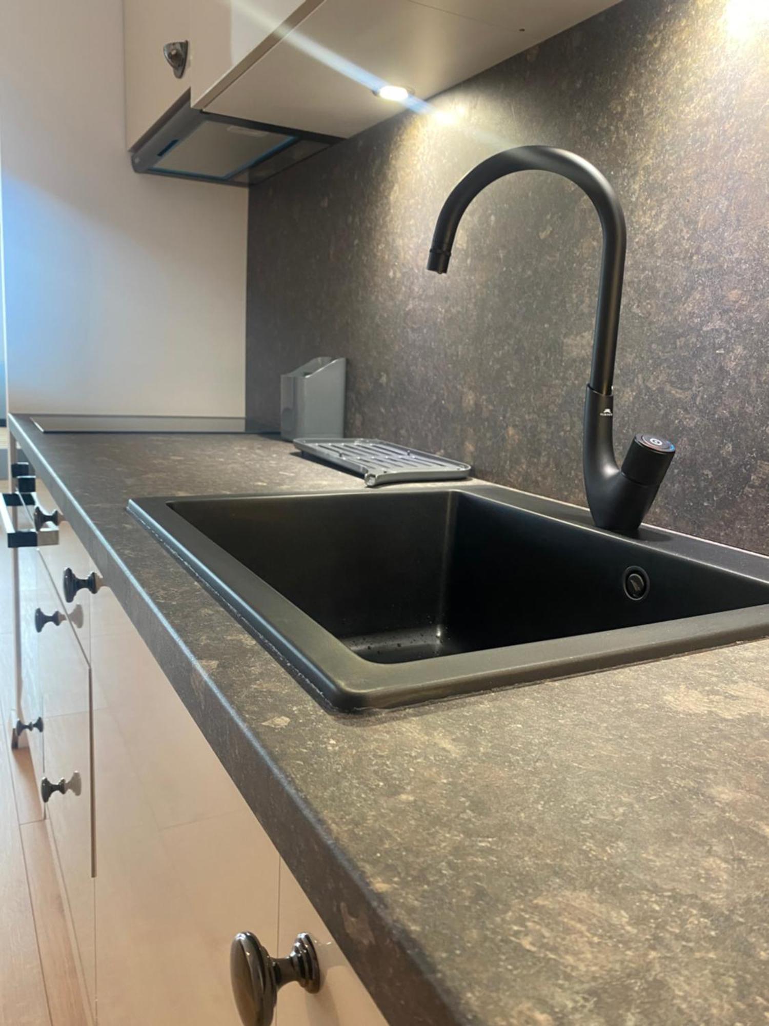 Mycampus Unwe Studentski Mountain Views Modern Kitchen Equipment Sófia Exterior foto